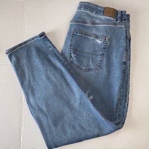 American Eagle stretch curvy mom denim jean size 16R color cool classic